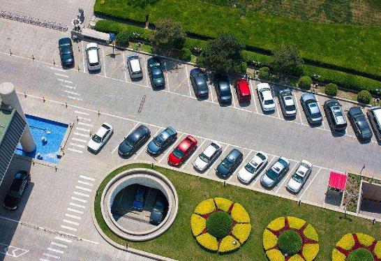 院內停車場需要辦理工商營業執照嗎？